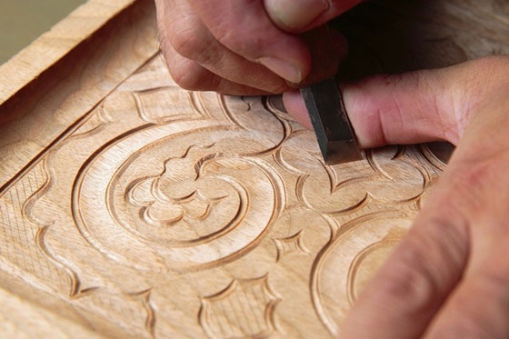 Nibutani carved wooden tray - General Production Process
