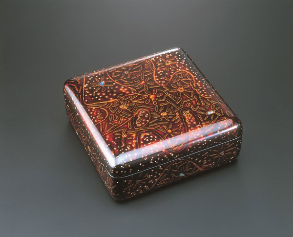 Wakasa lacquerware