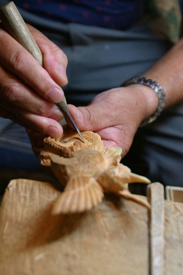 Yame-fukushima Buddhist altar - General Production Process