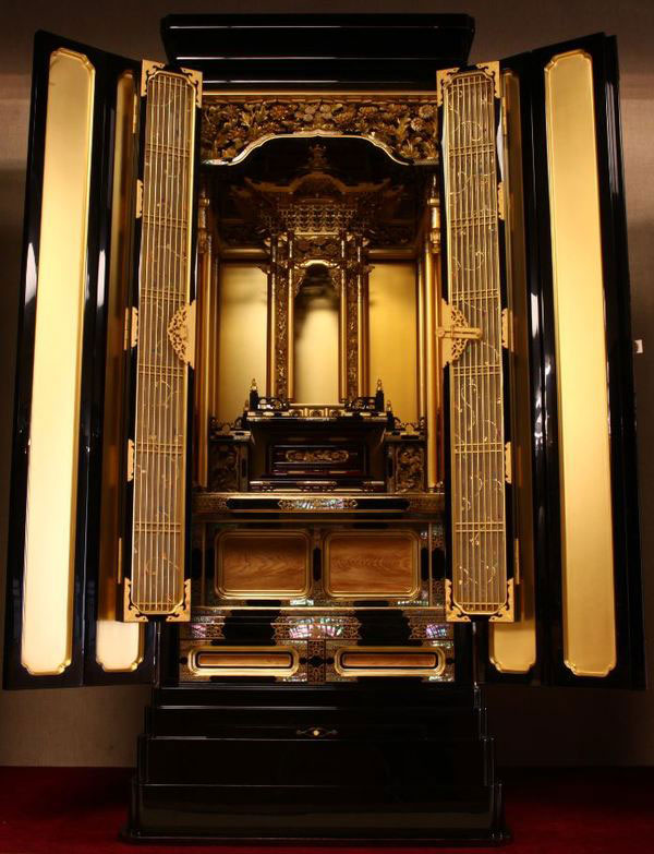 Hiroshima Buddhist altar