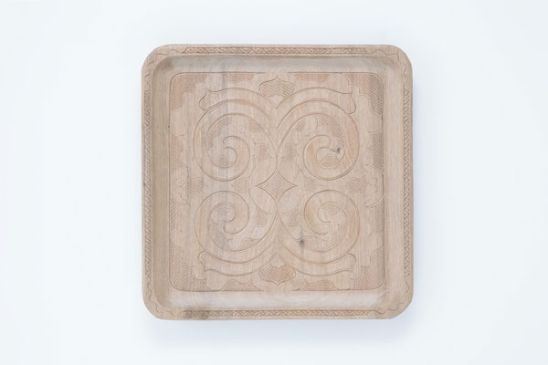 Nibutani carved wooden tray