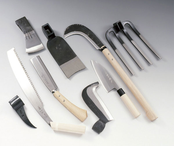 Tosa cutlery