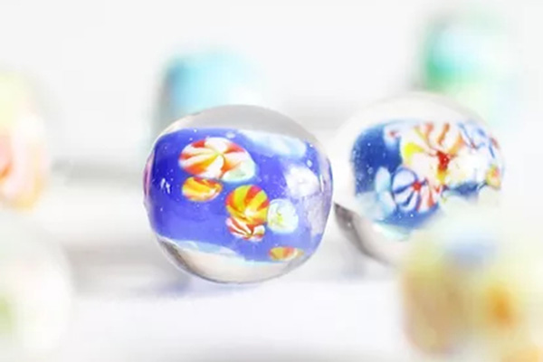 Izumi Glass - History