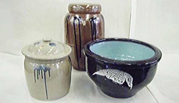 Iwami ware